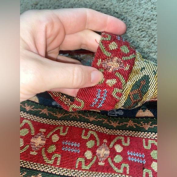 Vintage tapestry wrap skirt - Picture 4 of 13
